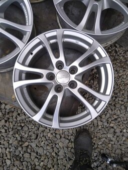 Alu 5 x 108 R 16 + pneu. - 2