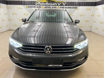 Volkswagen Passat Variant 2.0 TDI EVO Elegance DSG - 2