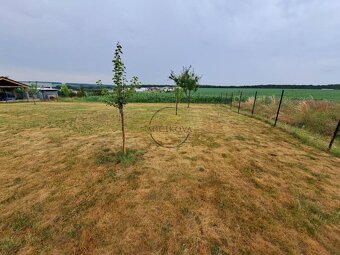 Predáme investičný pozemok, 633 m2, Nitra - Párovské Háje - 2
