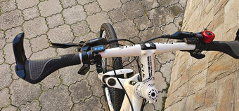 Predám horský bicykel Kellys - 2