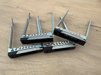4× Dell DXD9H rámček – hot‑swap pre 2.5″ disky do servera - 2
