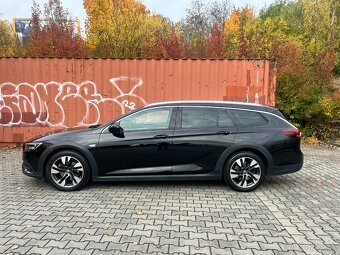 Insignia Country Tourer 2,0 Bi-turbo 210k,4x4,AUT,ČR,DPH,1.M - 2