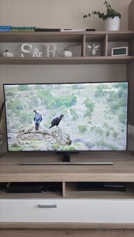 Predám Samsung prémium UE49NU8002 - 2