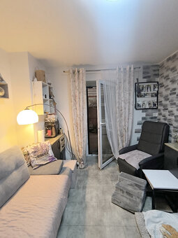 PRENÁJOM: 2IZBOVÝ BYT S VEĽKOU TERASOU - 5 MIN.PEŠO OD BREZN - 2