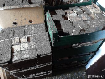 Predam drevene kocky za 39e m3.info na t.c.0944818534, drevo - 2