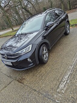 Predám VW Taigo 1.5 TSI R-Line DSG 110kw 67000km záruka - 2