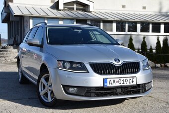 Škoda Octavia Combi 2.0 TDI Business 4x4 DSG - 2