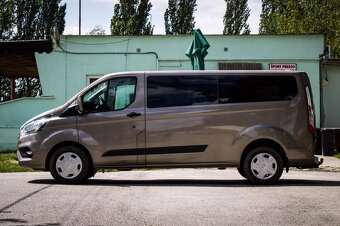 Ford Transit Custom - 9-miestne vozidlo + Starlink - 2