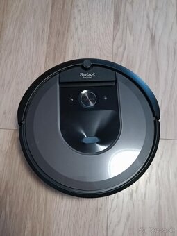 Predám iRobot Roomba i7 (i7158) - 2