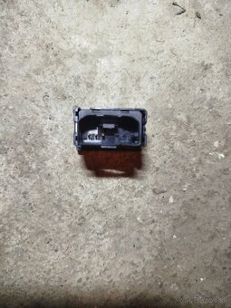 Náhradné diely VW Touran 2 - 2