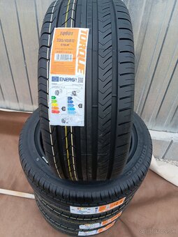 235/45R17 letné - 2