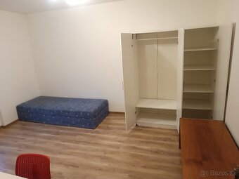 Prenájom izby v 5 izbovom byte - 2