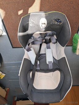 Autosedacka chicco baby - 2