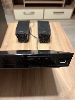 Sony Blu-Ray Player - 2