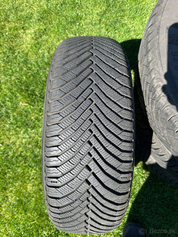Nove zimne pneu Michelin Alpin 7 205/60 R16 96H - 2