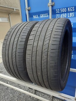 Letné pneu Pirelli Pzero 295/40 R21 - 2