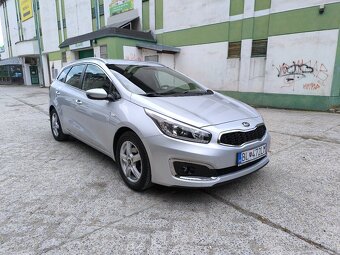 Ceed SW 1.4 benzín 73.6 kW - 2