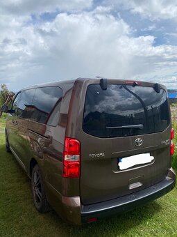 Toyota proace verso family - 2