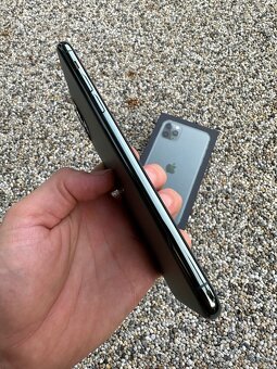 iPhone 11 pro max 512GB - baterie 100% - 2