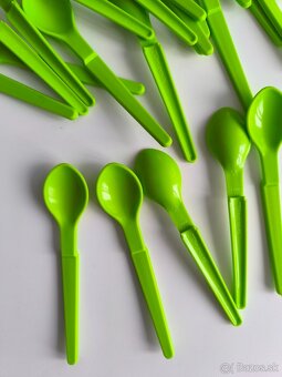 Tupperware lyžičky závesné, 25ks zelené, nové - 2