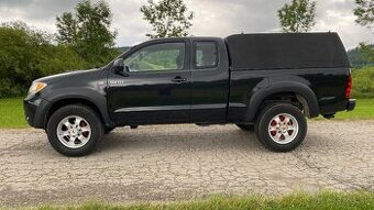 Toyota Hilux 2.5 I D-4D 88kw off-road - 2