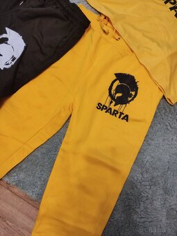 Nová Sparta súprava tepláky, kraťasy, tričko, šľapky - 2