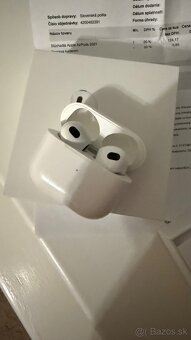 Apple AirPods (3. generácia) s Lightning nabíjacím puzdrom - 2