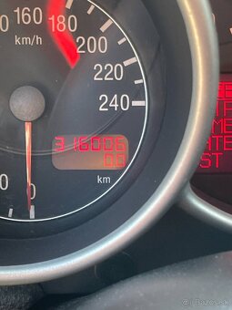 Predaj alfa romeo 2003 diesel michanik cena mozem dohodnute - 2