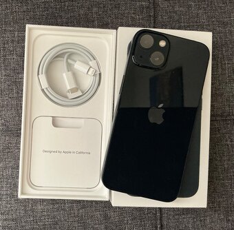 Predám iPhone 13 128GB vo výbornom stave - 2