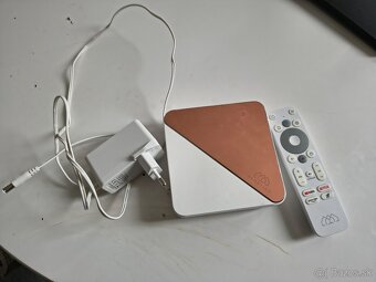Predám android TV box Homatics R 4K PLUS - 2