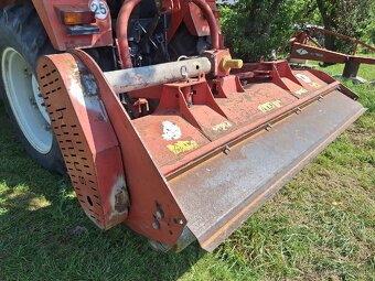 Mulčovač humus 2.4m - 2