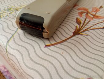 Sony RM-887 na televízor - 2