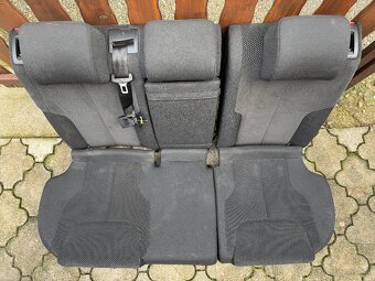 Zadne sedacky na passat B6 a B7 - 2