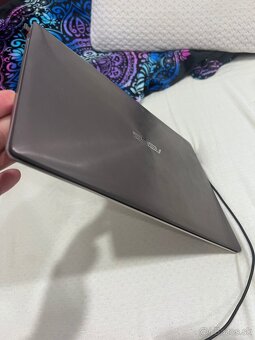 ASUS UX303LB – Intel i7 / 12 GB RAM / SSD / NVIDIA 940M - 2