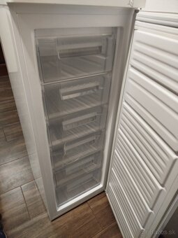 Mraznička Candy - 2