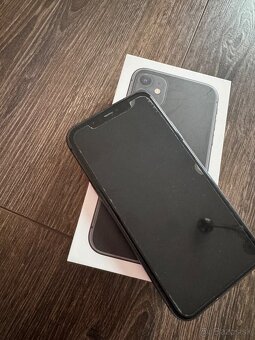 iPhone 11 128GB - 2