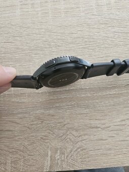 Predám samsung gear S3 frontier - 2