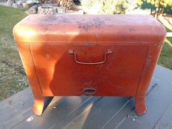 Elektricky ohrievač. - 2