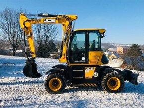 Kolesové rypadlo JCB 110W Hydradig - 2