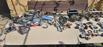 Honda civic 6g Hatchback všetko spolu 50€ - 2