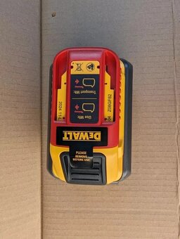 DeWALT DCB 609 - 2
