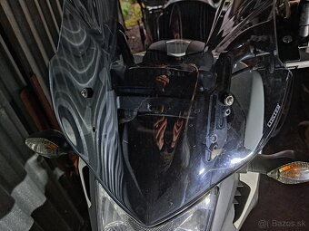 Nastaviteľný držiak plexi pre hondu NC 700 / 750 - 2