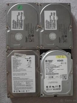 Staré pevné disky IDE/SATA - 2