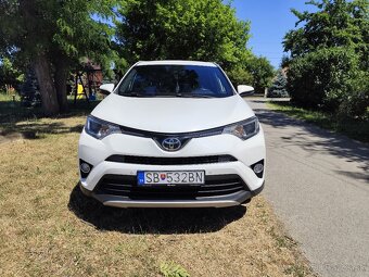 Toyota RAV4 2.0 diesel ročník 2017 - 2