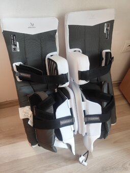 Predám bránkarske betóny a masku - 2