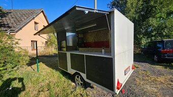 prodám nebo vyměním prodejní stánek za obytňák - 2