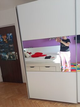 Predám skriňu vhodnú na šatník - 2