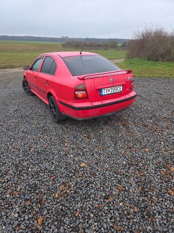 Skoda octavia 1.6 55kw - 2