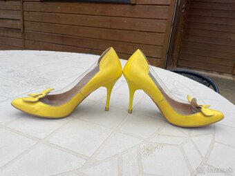 Žlté lodičky kožené - 2