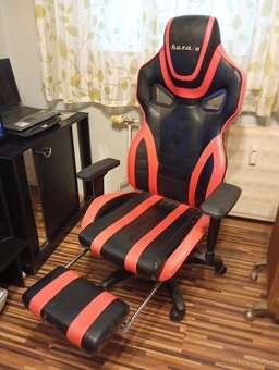 Herné kreslo k PC Huzaro - 2